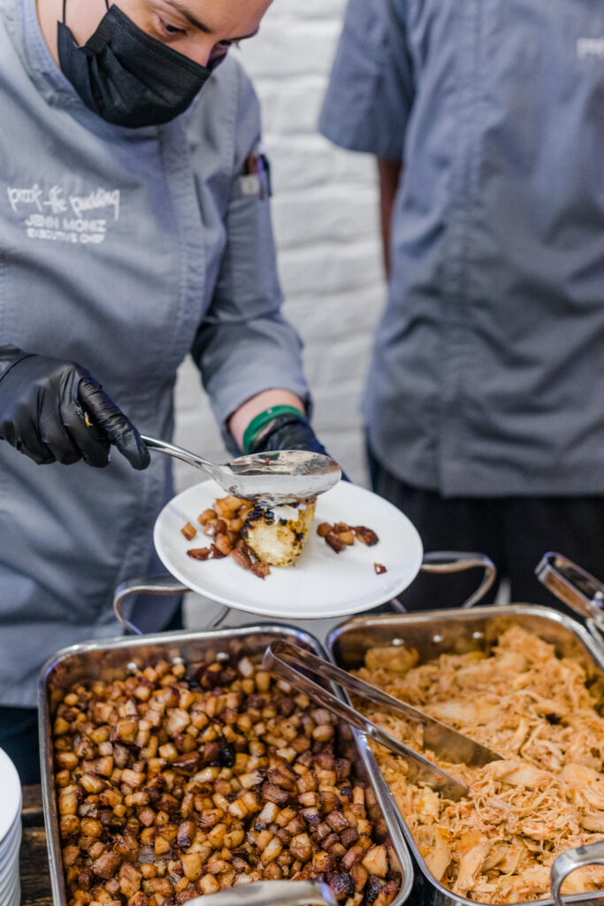 Elotes toppings